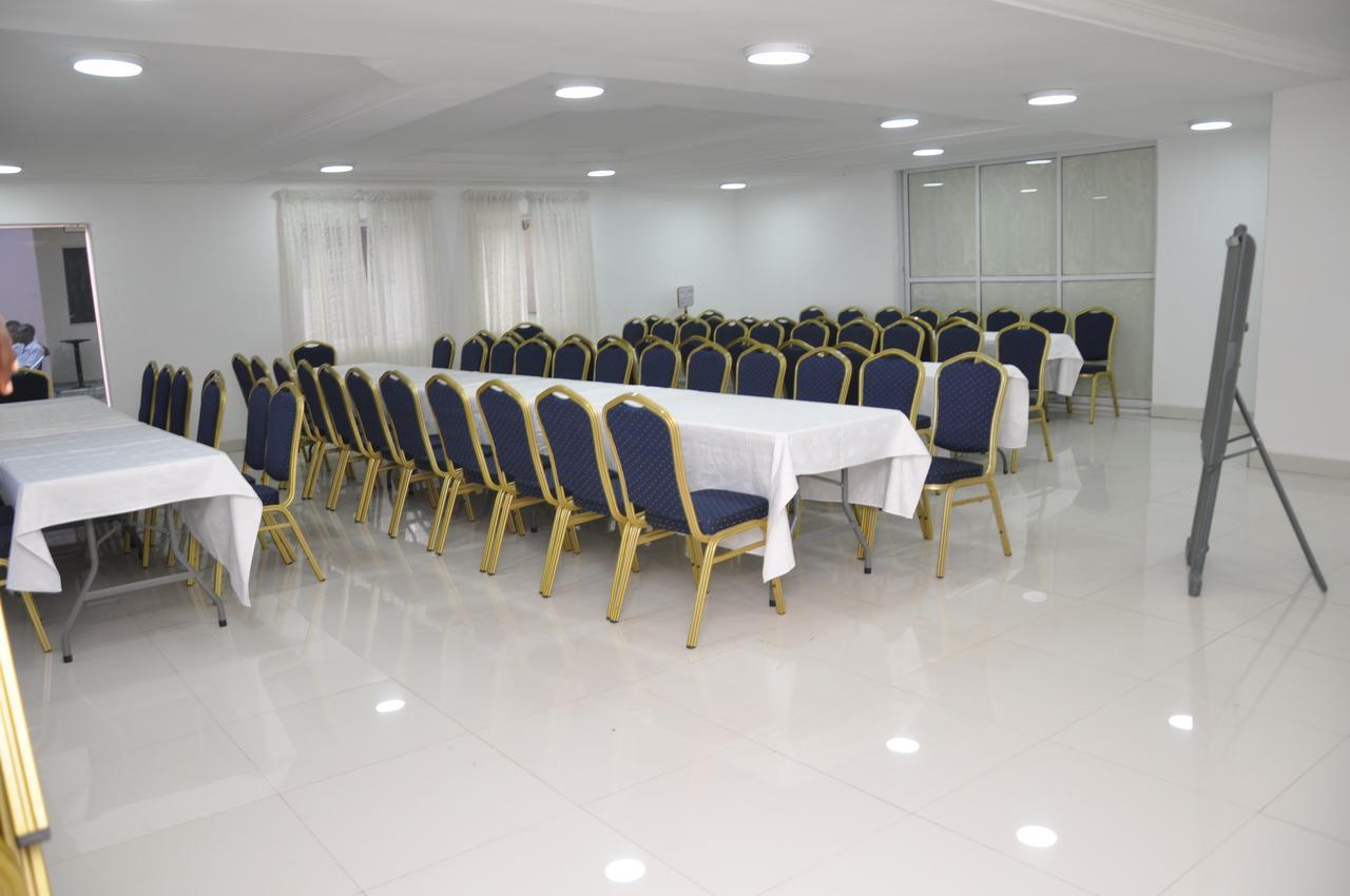 Grand Capital Hotel أكوري المظهر الخارجي الصورة
